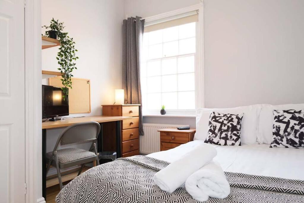 Seymour Townhouse By Serviced Living Liverpool Eksteriør billede